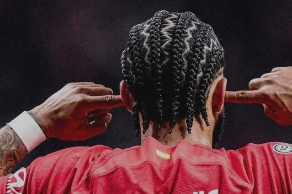 Straight Back Cornrows with Zigzag Parts