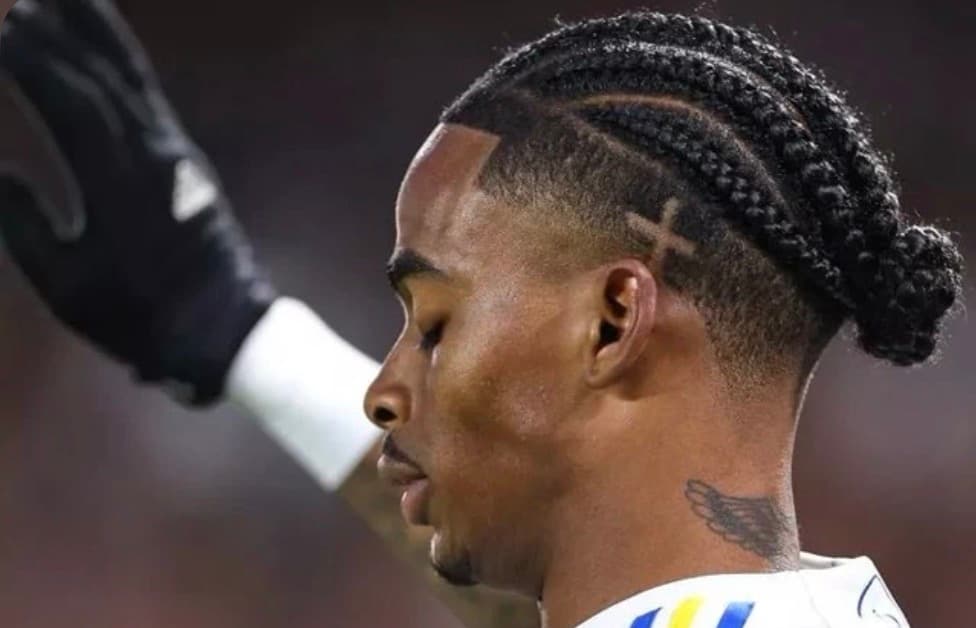 Feed-In Cornrows Bun