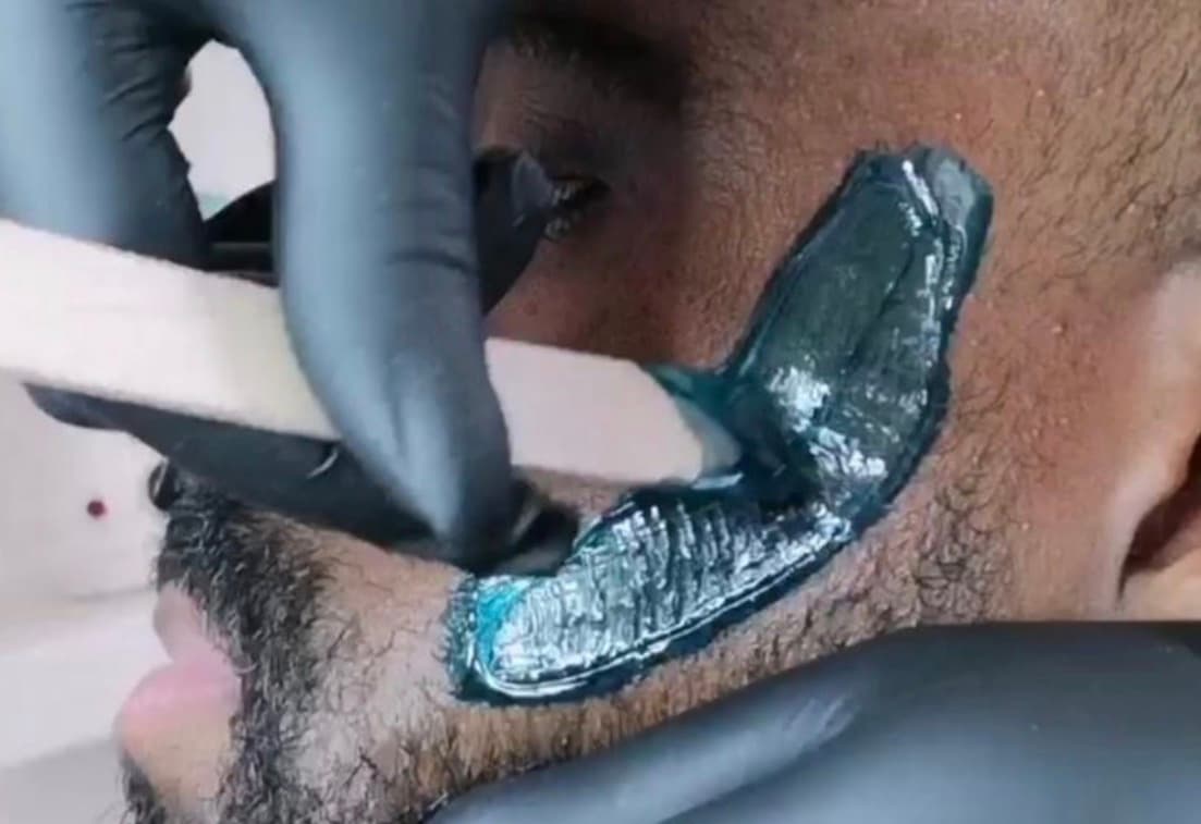 Beard Line Wax